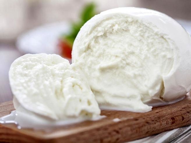 Mozzarella-Bufala-350g Mozzarella-Bufala-350g