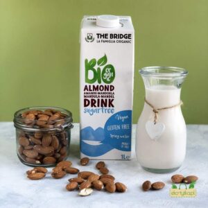 Napój migdałowy 3 proc the Bridge